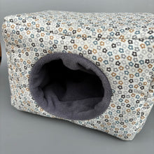 Load image into Gallery viewer, LARGE little daisy cosy bed. Cosy cube. Cuddle Cube. Snuggle house.