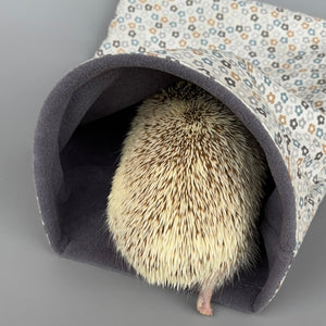 Little daisy snuggle sack, snuggle pouch, sleeping bag for hedgehog and small guinea pigs.
