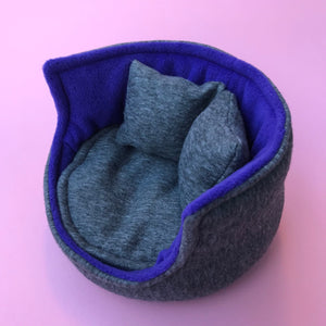 Regular cuddle cup. Pet sofa for hedgehogs. Fleece sofa bed.