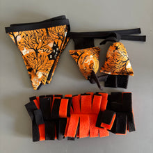 Load image into Gallery viewer, HALLOWEEN TOY BUNDLE: Glow in the dark bunting and toys for hedgehogs.