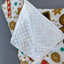 Load image into Gallery viewer, Festive Christmas fleece bubble fleece handling blankets for small pets.