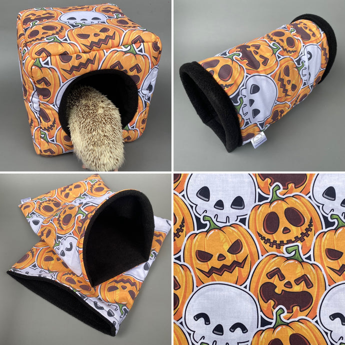Pumpkin and skulls Halloween full cage set. Cube house, snuggle sack, tunnel set