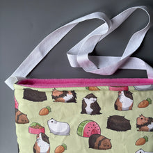 Load image into Gallery viewer, LARGE: Guiena Pig padded bonding bag. Fleece lined carry bag.