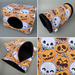 Pumpkin and skulls Halloween full cage set. LARGE house, snuggle sack, regular tunnel set.