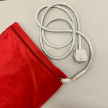 Load image into Gallery viewer, Preloved Corner - Petnap Vinyl Heat Pad