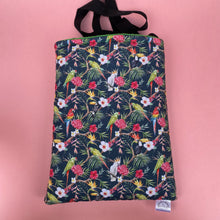 Load image into Gallery viewer, Tropical Jungle padded bonding bag, carry bag for hedgehog. Fleece lined pet tote. Pet travel bag.