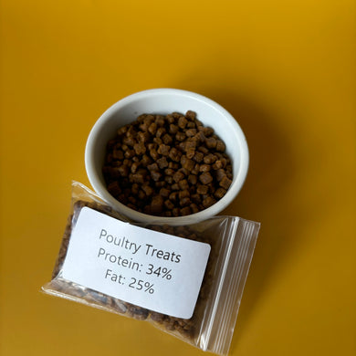 African pygmy hedgehog treats. Hedgehog poultry dry treat. 20g - 500g bag sizes.