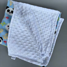 Load image into Gallery viewer, Bunny &amp; panda bubble fleece handling blankets for small pets.