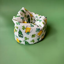 Load image into Gallery viewer, St Patrick&#39;s Day mini bean bag photo prop. Hedgehog bean bag.