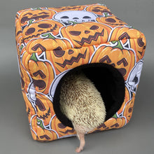Load image into Gallery viewer, Pumpkin and skulls Halloween full cage set. Cube house, snuggle sack, tunnel set