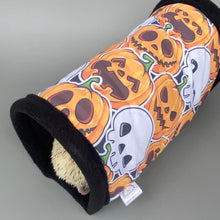 Load image into Gallery viewer, Pumpkin and skulls Halloween stay open tunnel. Padded fleece tunnel.