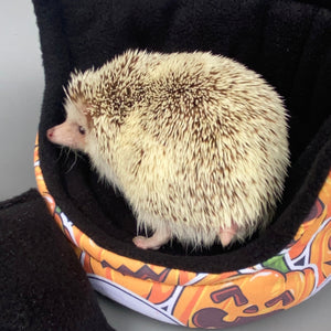 Pumpkin and skulls Halloween cuddle cup. Pet sofa. Hedgehog and small guinea pig bed.