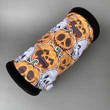 Load image into Gallery viewer, Pumpkin and skulls Halloween full cage set. Cube house, snuggle sack, tunnel set