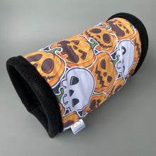 Load image into Gallery viewer, Pumpkin and skulls Halloween stay open tunnel. Padded fleece tunnel.