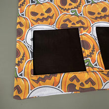 Load image into Gallery viewer, Pumpkin and skulls Halloween guinea pigs hanging hay bag for guinea pigs.