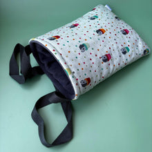 Load image into Gallery viewer, Hogs in pots padded bonding bag, carry bag for hedgehog. Fleece lined pet tote. Pet travel bag.