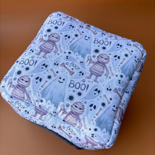 Load image into Gallery viewer, Halloween mummy and ghosts cosy cube house. Hedgehog and guinea pig cube house. Padded fleece lined house.