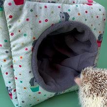 Load image into Gallery viewer, Hogs in pots cosy cube house. Hedgehog and guinea pig cube house. Padded fleece lined house.