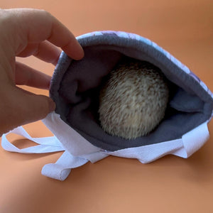 Halloween mummy and ghosts padded bonding bag, carry bag for hedgehog. Fleece lined pet tote. Pet travel bag.