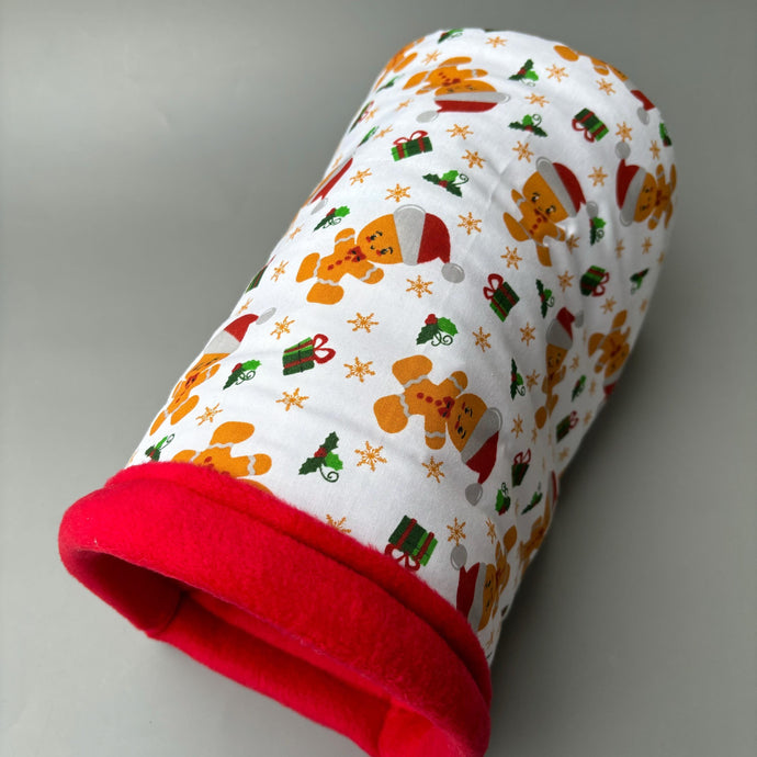 Christmas gingerbread man bunker. Hedgehog and guinea pig bed. Padded fleece lined house.