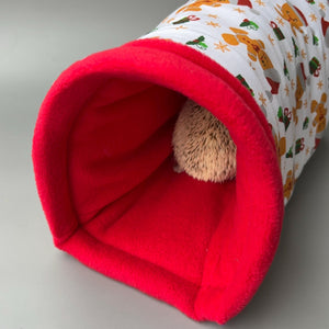 Christmas gingerbread man bunker. Hedgehog and guinea pig bed. Padded fleece lined house.