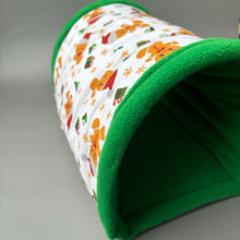 Load image into Gallery viewer, LARGE Christmas gingerbread man mini set. LARGE size tunnel, LARGE snuggle sack and toys. Fleece bedding.