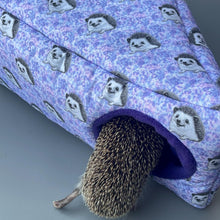 Load image into Gallery viewer, Happy Quills corner house. Hedgehog and small pet house. Padded fleece lined house.