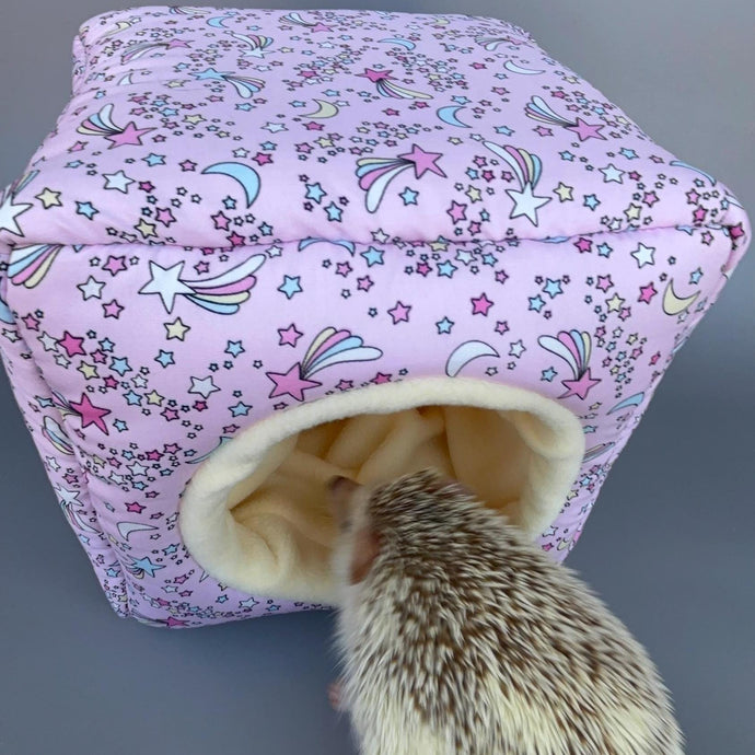 Shooting stars cosy cube house. Hedgehog and guinea pig cube house. Padded fleece lined house.
