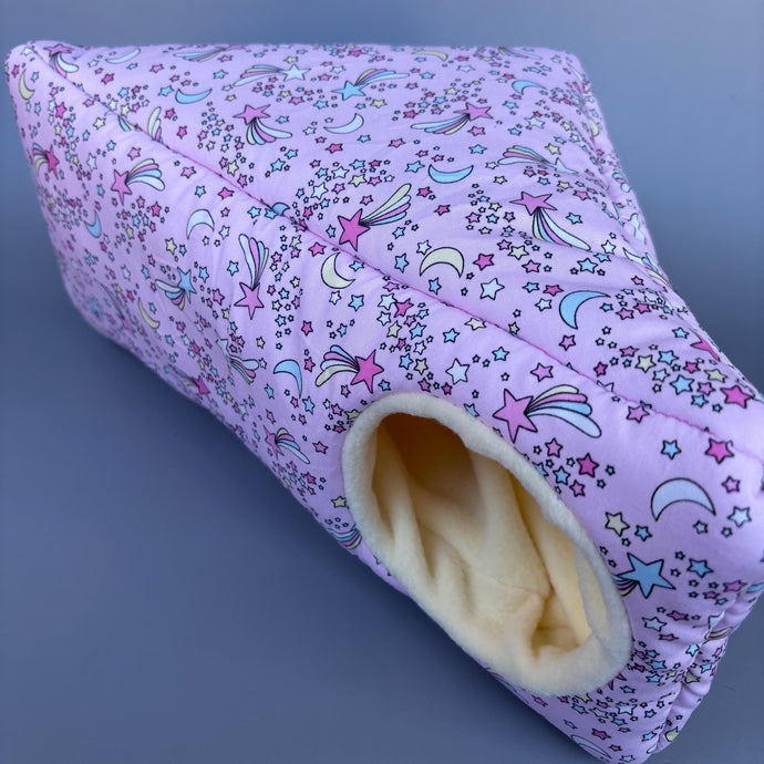 Shotting stars corner house. Hedgehog and small pet cube house. Padded fleece lined house.