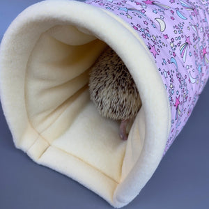 Shooting stars bunker. Hedgehog and guinea pig bed. Padded fleece lined house.