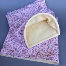 Load image into Gallery viewer, LARGE shooting star mini set. LARGE size tunnel, LARGE snuggle sack and toys. Fleece bedding.