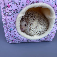 Load image into Gallery viewer, Shooting stars cosy cube house. Hedgehog and guinea pig cube house. Padded fleece lined house.