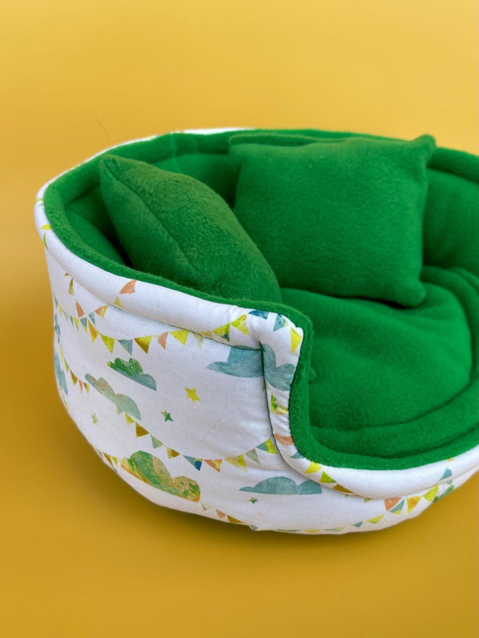 LARGE clouds and bunting cuddle cup. Pet sofa. Guinea pig bed. Pet beds. Fleece bed. Fleece sofa. Pet sofa.