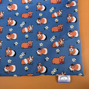 LARGE daisy guinea pigs snuggle sack. Stay open snuggle pouch for guinea pigs