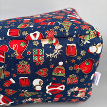 Load image into Gallery viewer, Christmas corner house. Hedgehog and small pet house. Padded fleece lined house.
