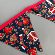 Load image into Gallery viewer, Christmas miniature bunting. Viv decorations. Cage decorations.