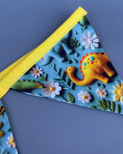 Load image into Gallery viewer, Dinosaur miniature bunting. Viv decorations. Cage decorations.