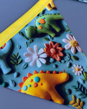 Load image into Gallery viewer, Dinosaur miniature bunting. Viv decorations. Cage decorations.