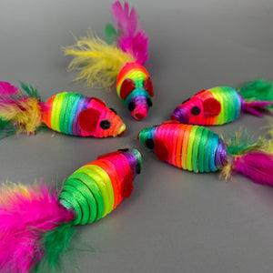 CHIWAVA 5" Rattle Toy Mice with Feather Rainbow Rope Mouse. Interactive toy.