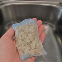 Load image into Gallery viewer, Organic oatmeal bath bags. Pack of 5 bath bags.