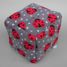 Load image into Gallery viewer, Ladybird fleece cosy cube house. Hedgehog and guinea pig cube house.