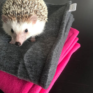 Standard double fleece cage liner. (ZooZone 2/3FT/4FT Viv).