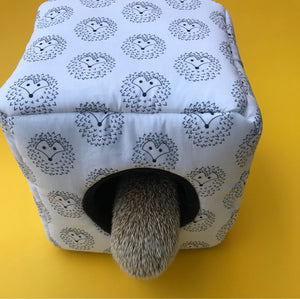 The Hoghouse cosy cube house. Hedgehog and guinea pig cube house. Padded fleece lined house.