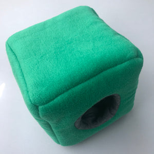 Fleece cosy cube house. Hedgehog and guinea pig bed. Fleece lined.