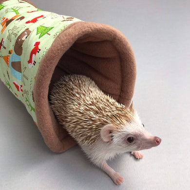 Camping animals stay open tunnel. Padded fleece tunnel. Padded tunnel