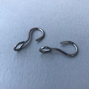 Hooks, clips for small pet cage accessories. Metal hooks. Metal clips. Accessory cage hooks.