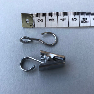 Hooks, clips for small pet cage accessories. Metal hooks. Metal clips. Accessory cage hooks.