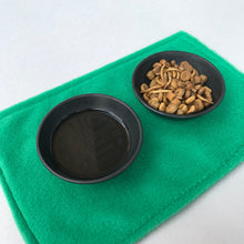 Load image into Gallery viewer, Food placemat. Absorbent food mat. Feeding mat. Set of placemats. Water bottle mat.