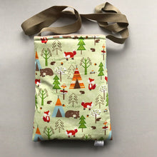 Load image into Gallery viewer, Camping animals padded bonding bag, carry bag for hedgehog.