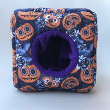 Load image into Gallery viewer, Pumpkin Halloween cosy cube bed. Hedgehog and guinea pig bed. Fleece pet bed.